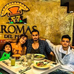 Meet your Posher, Lucy